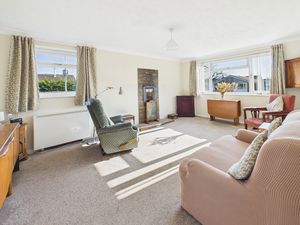 Living Room- click for photo gallery